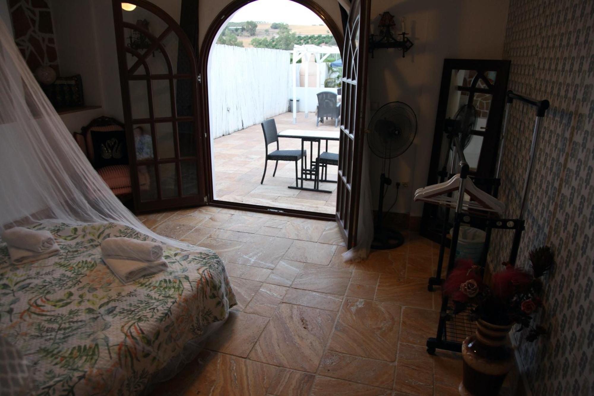 The Dragonfly Retreat Apartment Malaga Exterior photo